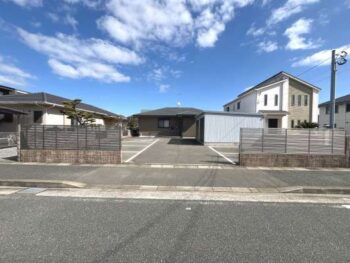 福岡市西区橋本2丁目　中古店舗外観